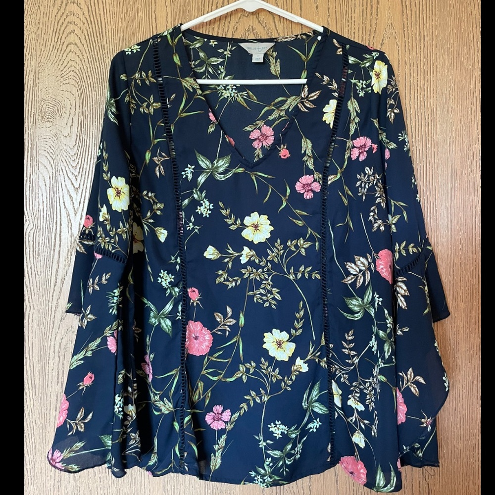 Belle Sky Floral Bell Sleeve Peasant Top